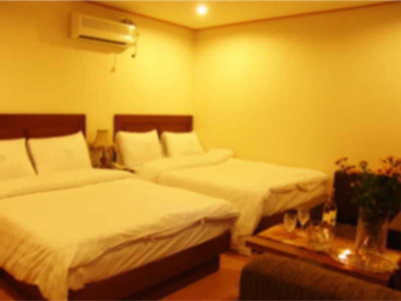 Jeju December Hotel Bagian luar foto
